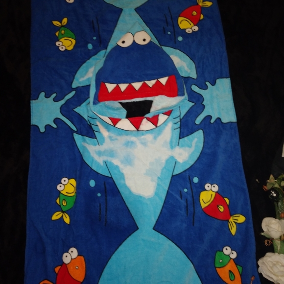 BabyShark Bathtime Sale NWOT - Picture 2 of 3
